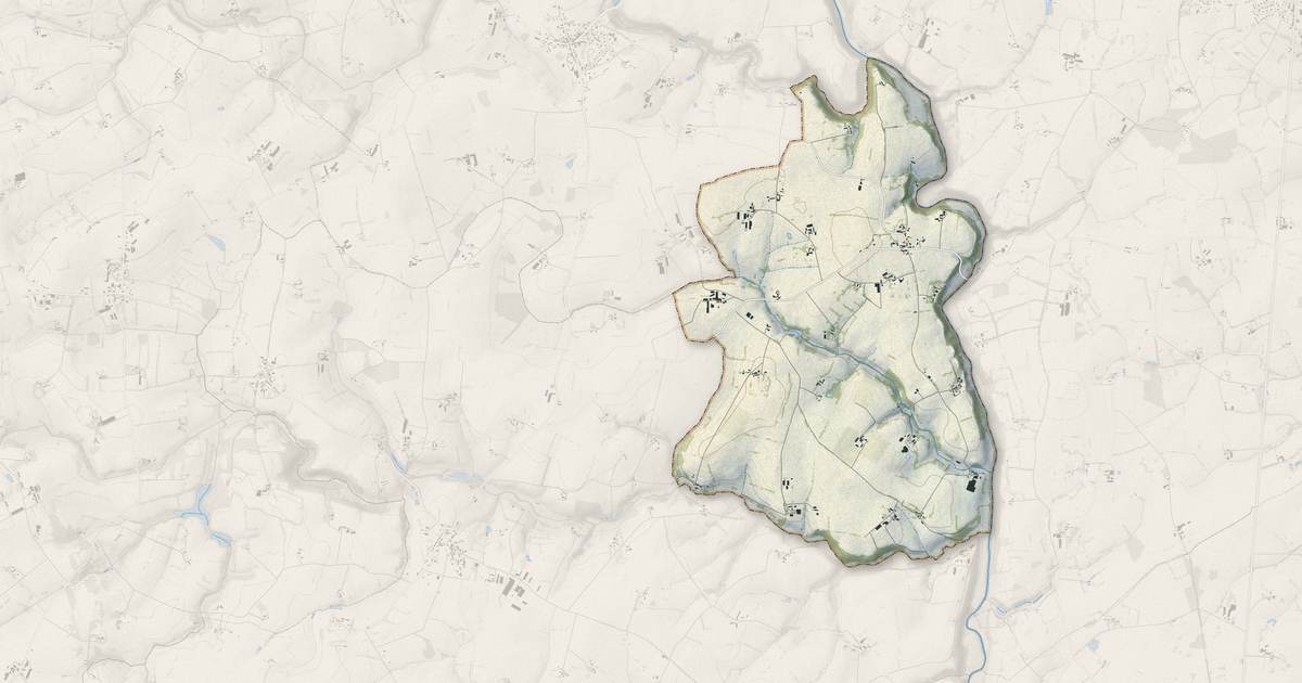 Portrait cartographique de Soucé : relief, eau, forêts, bâti et voies, calculés à partir des données de l'IGN