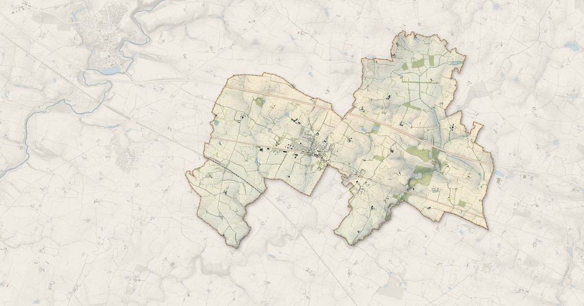 Portrait cartographique de Soulgé-sur-Ouette : relief, eau, forêts, bâti et voies, calculés à partir des données de l'IGN