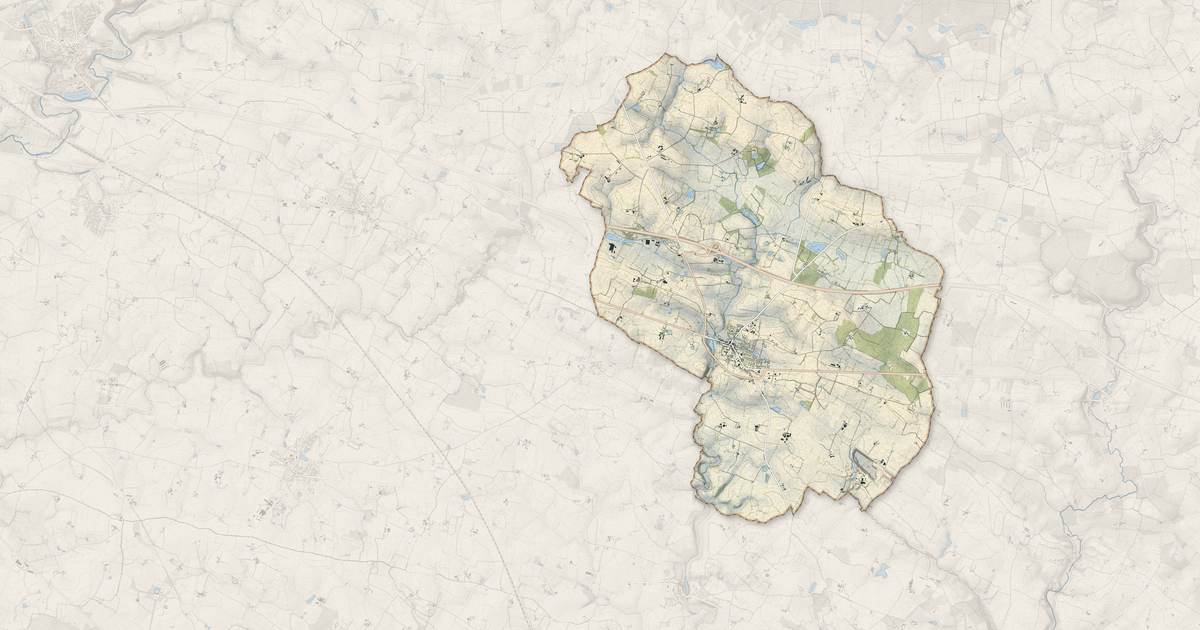 Portrait cartographique de Vaiges : relief, eau, forêts, bâti et voies, calculés à partir des données de l'IGN