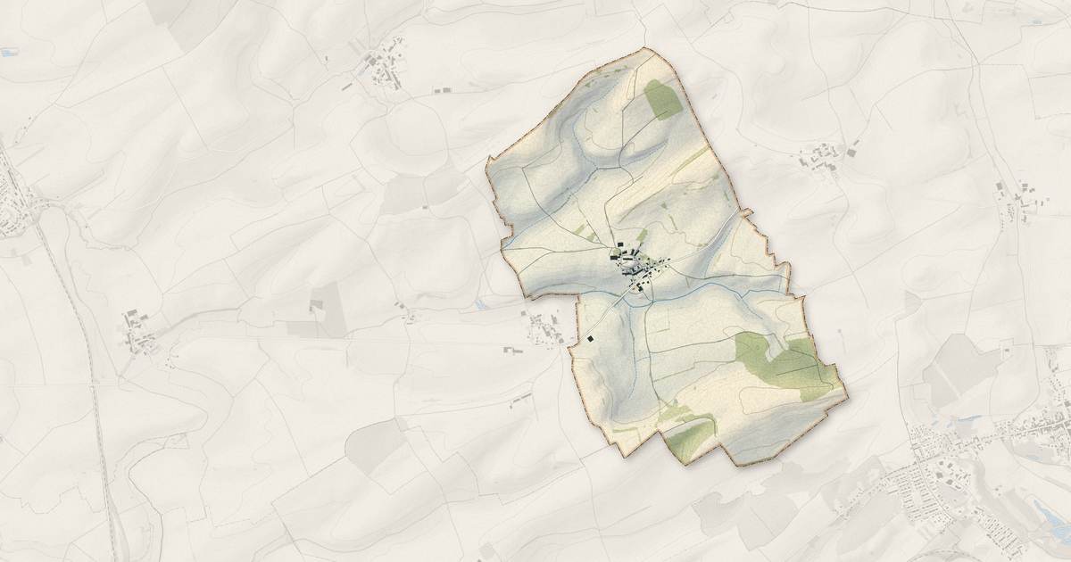 Portrait cartographique de Avillers : relief, eau, forêts, bâti et voies, calculés à partir des données de l'IGN