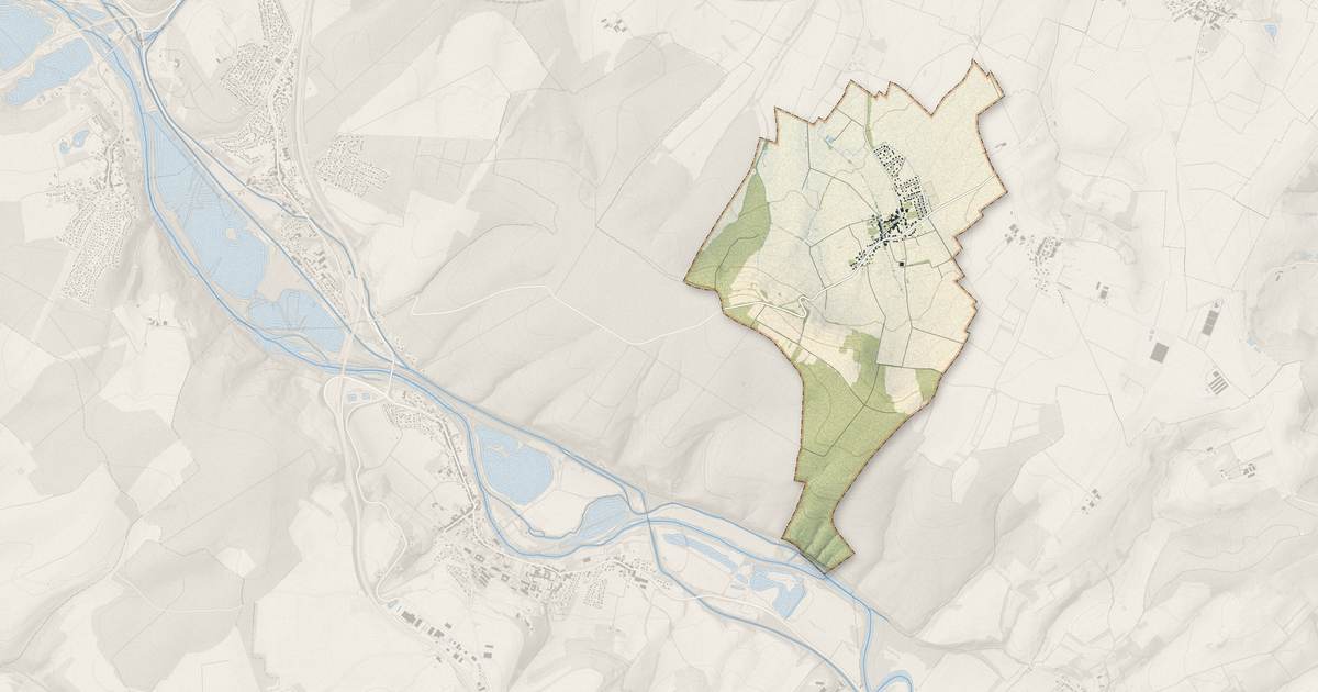 Portrait cartographique de Azelot : relief, eau, forêts, bâti et voies, calculés à partir des données de l'IGN