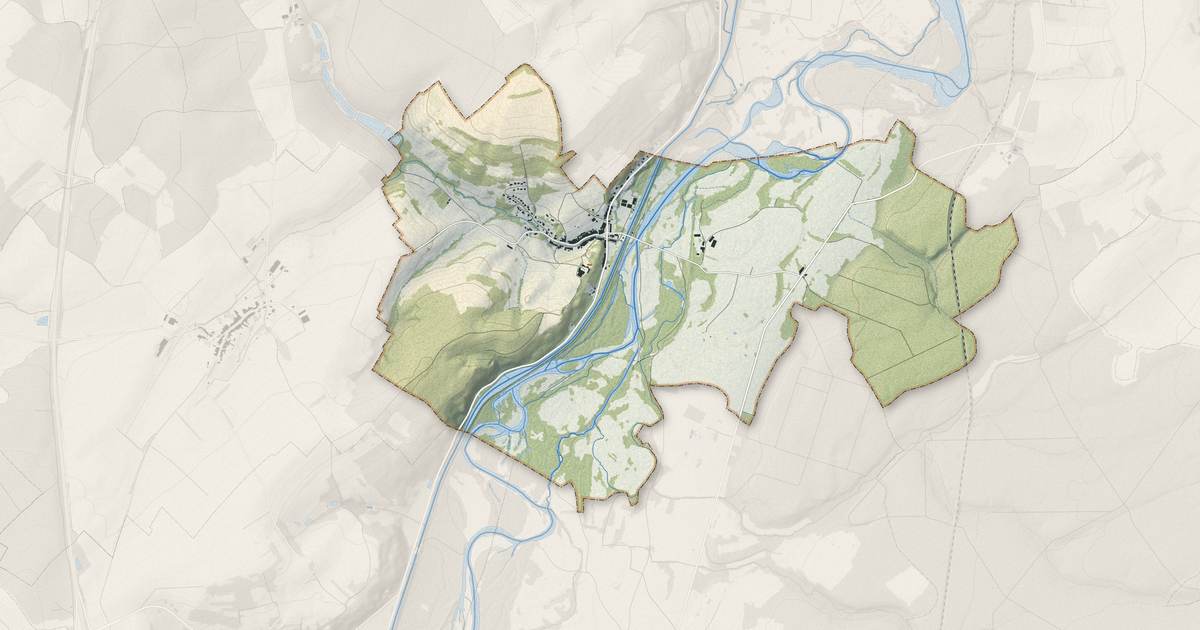 Portrait cartographique de Bainville-aux-Miroirs : relief, eau, forêts, bâti et voies, calculés à partir des données de l'IGN