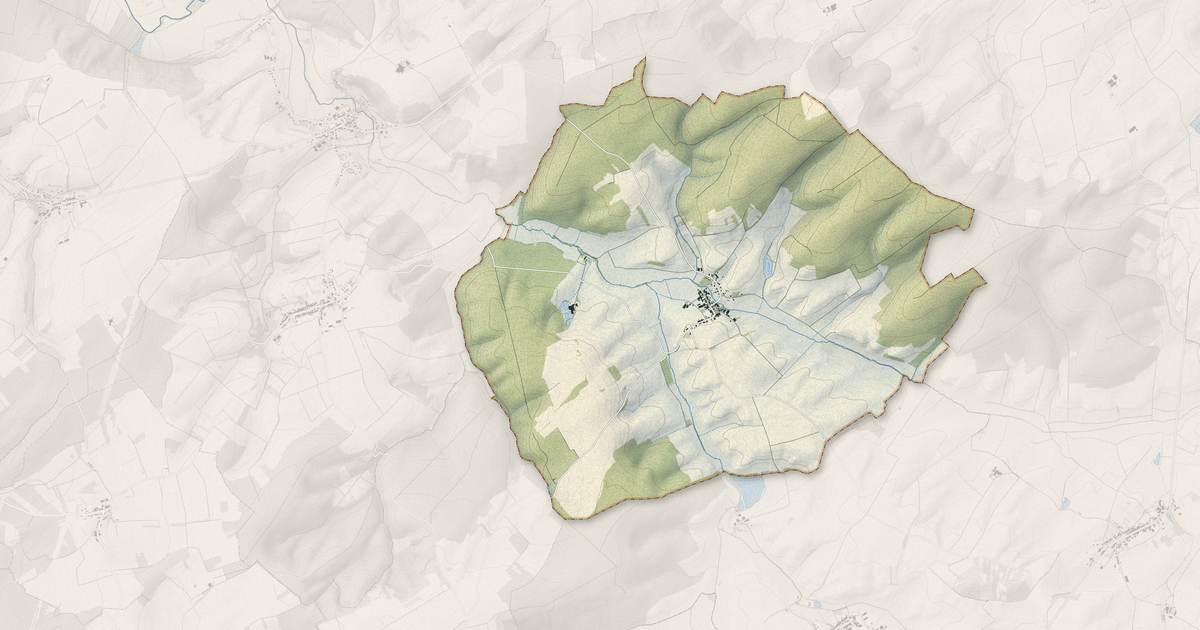 Portrait cartographique de Bezange-la-Grande : relief, eau, forêts, bâti et voies, calculés à partir des données de l'IGN