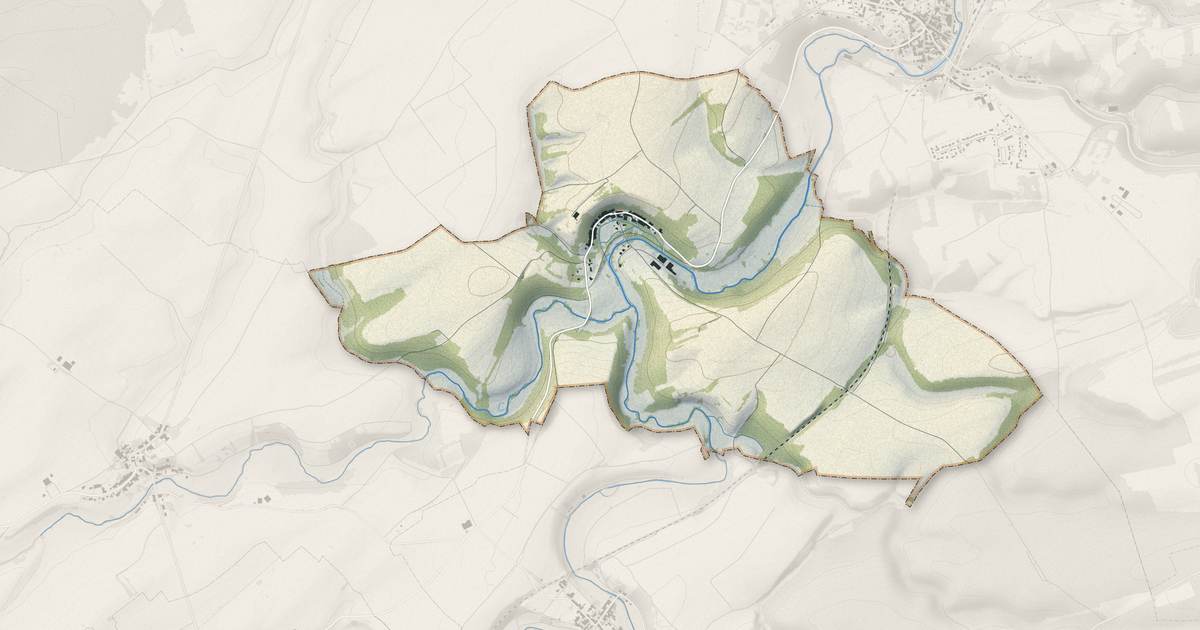 Portrait cartographique de Bouillonville : relief, eau, forêts, bâti et voies, calculés à partir des données de l'IGN