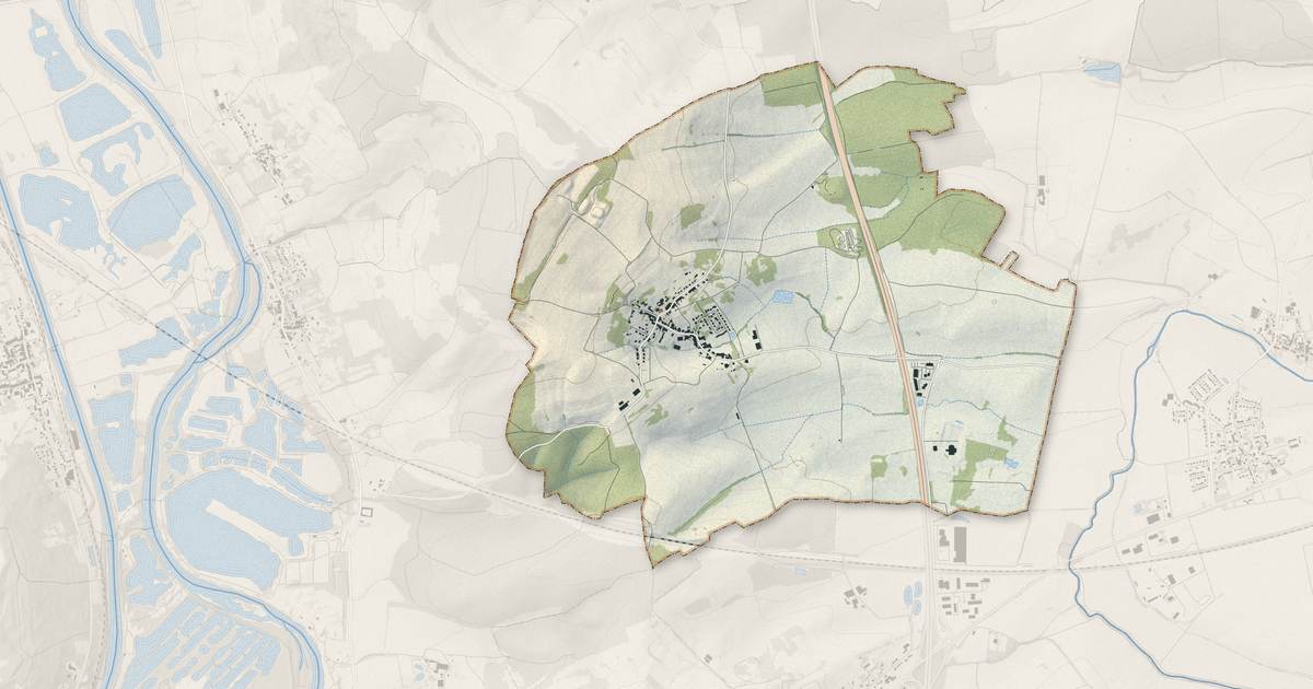 Portrait cartographique de Bouxières-sous-Froidmont : relief, eau, forêts, bâti et voies, calculés à partir des données de l'IGN