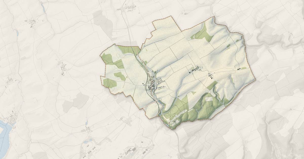 Portrait cartographique de Chambley-Bussières : relief, eau, forêts, bâti et voies, calculés à partir des données de l'IGN