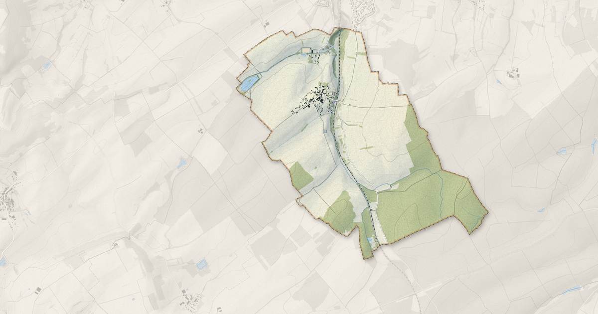 Portrait cartographique de Charmois : relief, eau, forêts, bâti et voies, calculés à partir des données de l'IGN