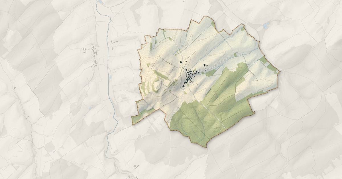 Portrait cartographique de Essey-la-Côte : relief, eau, forêts, bâti et voies, calculés à partir des données de l'IGN