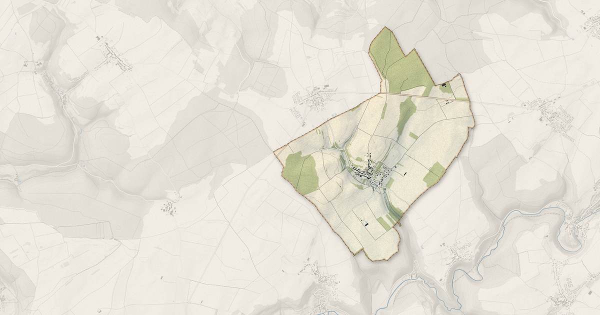 Portrait cartographique de Fresnois-la-Montagne : relief, eau, forêts, bâti et voies, calculés à partir des données de l'IGN