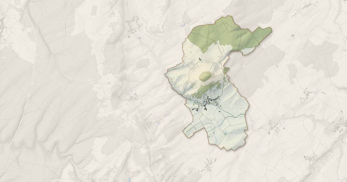 Portrait cartographique de Goviller : relief, eau, forêts, bâti et voies, calculés à partir des données de l'IGN