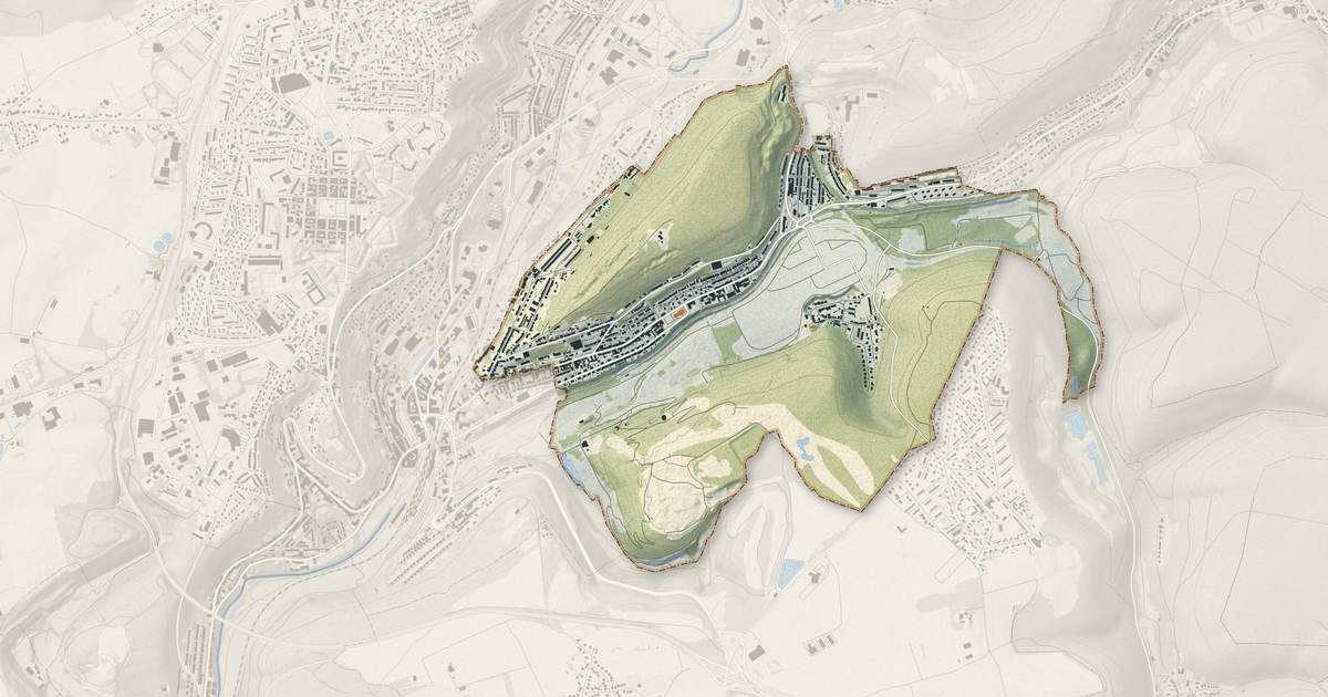 Portrait cartographique de Herserange : relief, eau, forêts, bâti et voies, calculés à partir des données de l'IGN