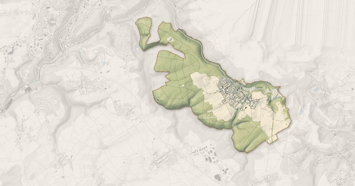 Portrait cartographique de Hussigny-Godbrange : relief, eau, forêts, bâti et voies, calculés à partir des données de l'IGN