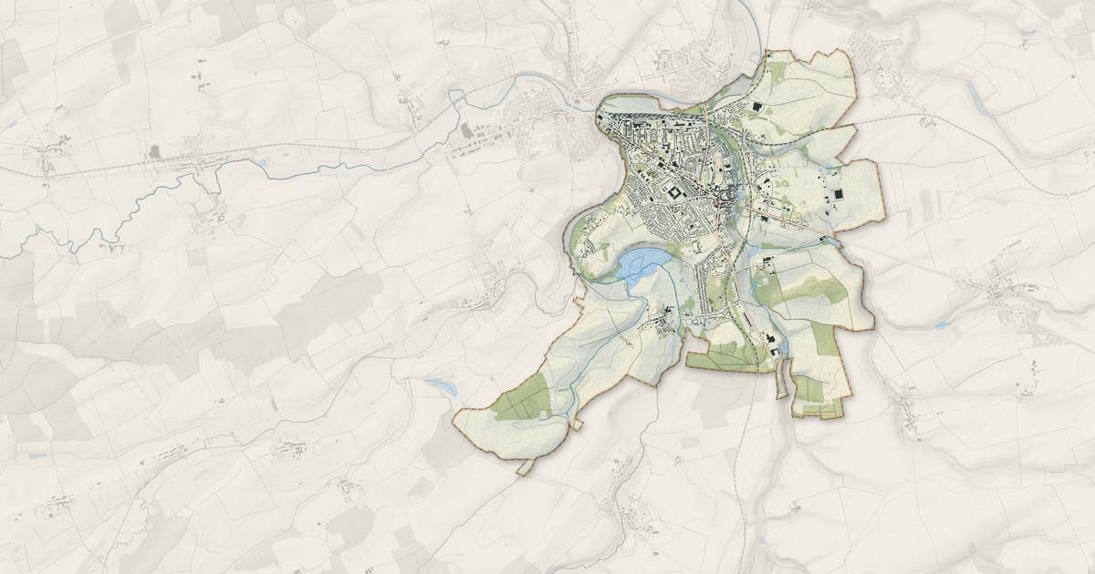 Portrait cartographique de Jarny : relief, eau, forêts, bâti et voies, calculés à partir des données de l'IGN