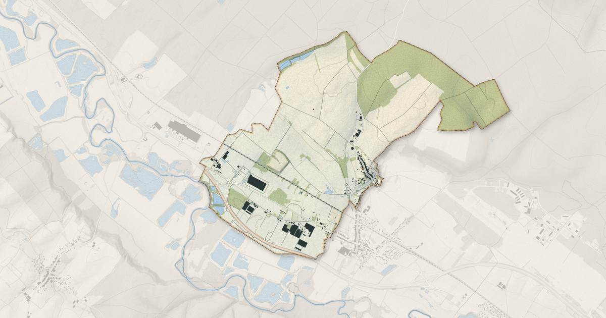 Portrait cartographique de Laronxe : relief, eau, forêts, bâti et voies, calculés à partir des données de l'IGN