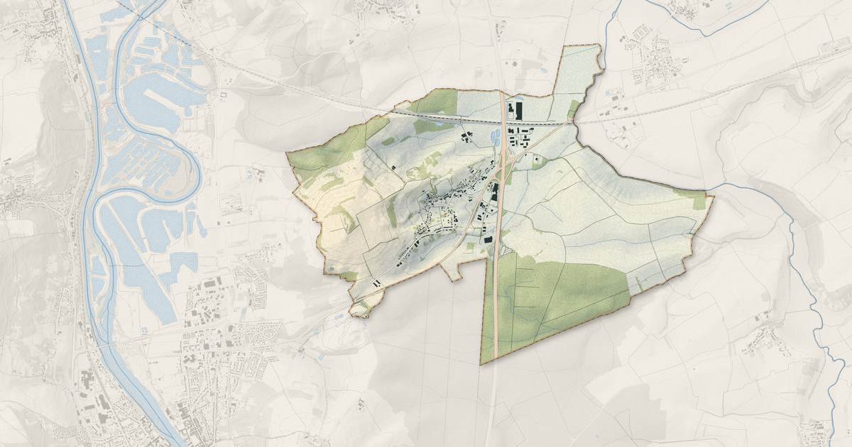 Portrait cartographique de Lesménils : relief, eau, forêts, bâti et voies, calculés à partir des données de l'IGN