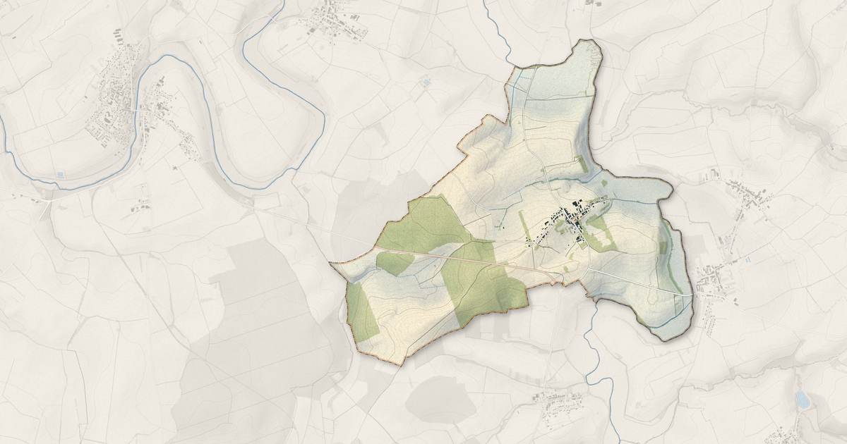 Portrait cartographique de Létricourt : relief, eau, forêts, bâti et voies, calculés à partir des données de l'IGN