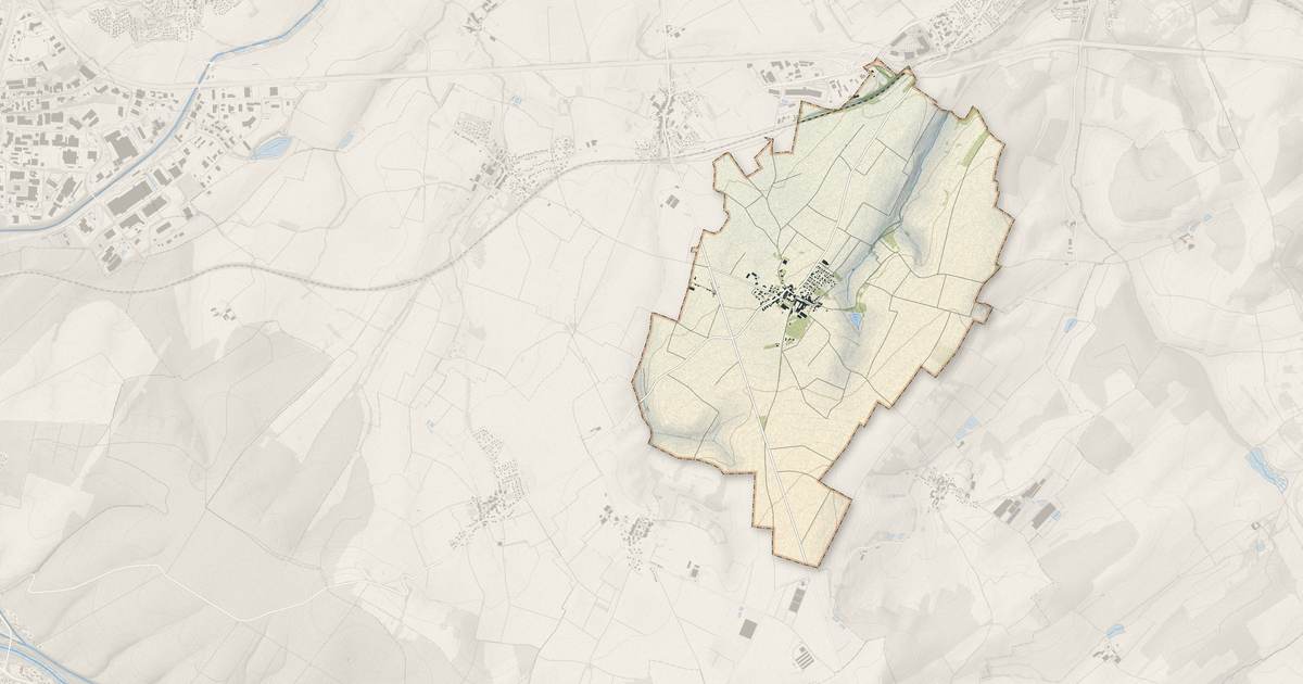Portrait cartographique de Manoncourt-en-Vermois : relief, eau, forêts, bâti et voies, calculés à partir des données de l'IGN