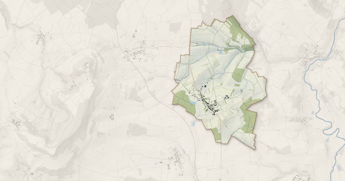 Portrait cartographique de Saint-Firmin : relief, eau, forêts, bâti et voies, calculés à partir des données de l'IGN