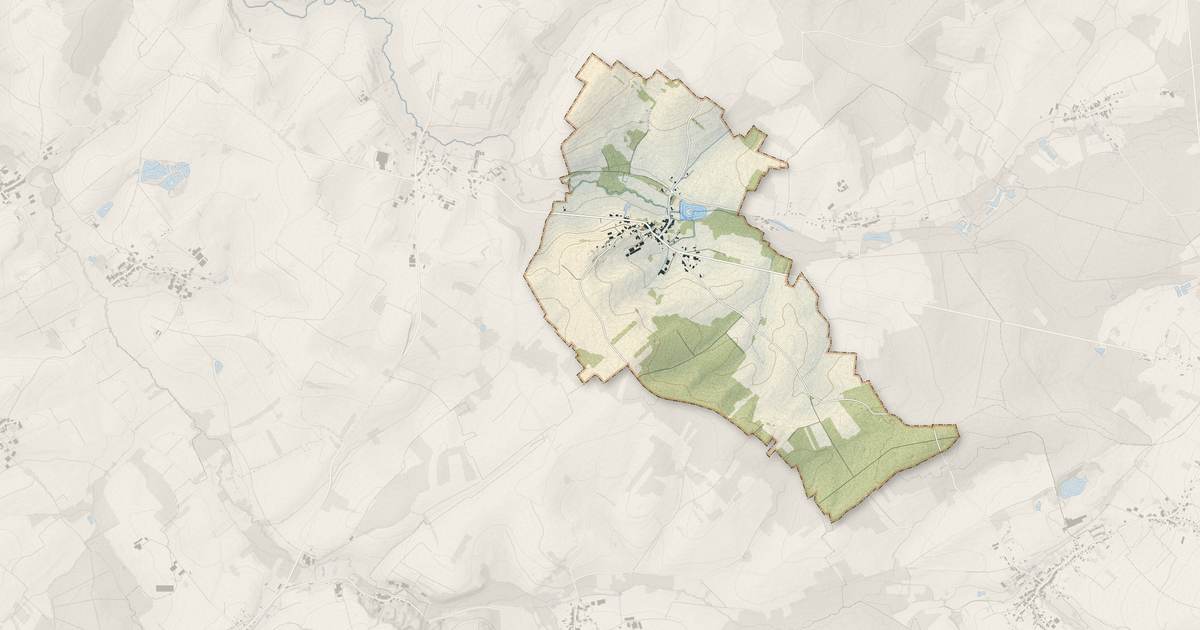 Portrait cartographique de Sainte-Pôle : relief, eau, forêts, bâti et voies, calculés à partir des données de l'IGN