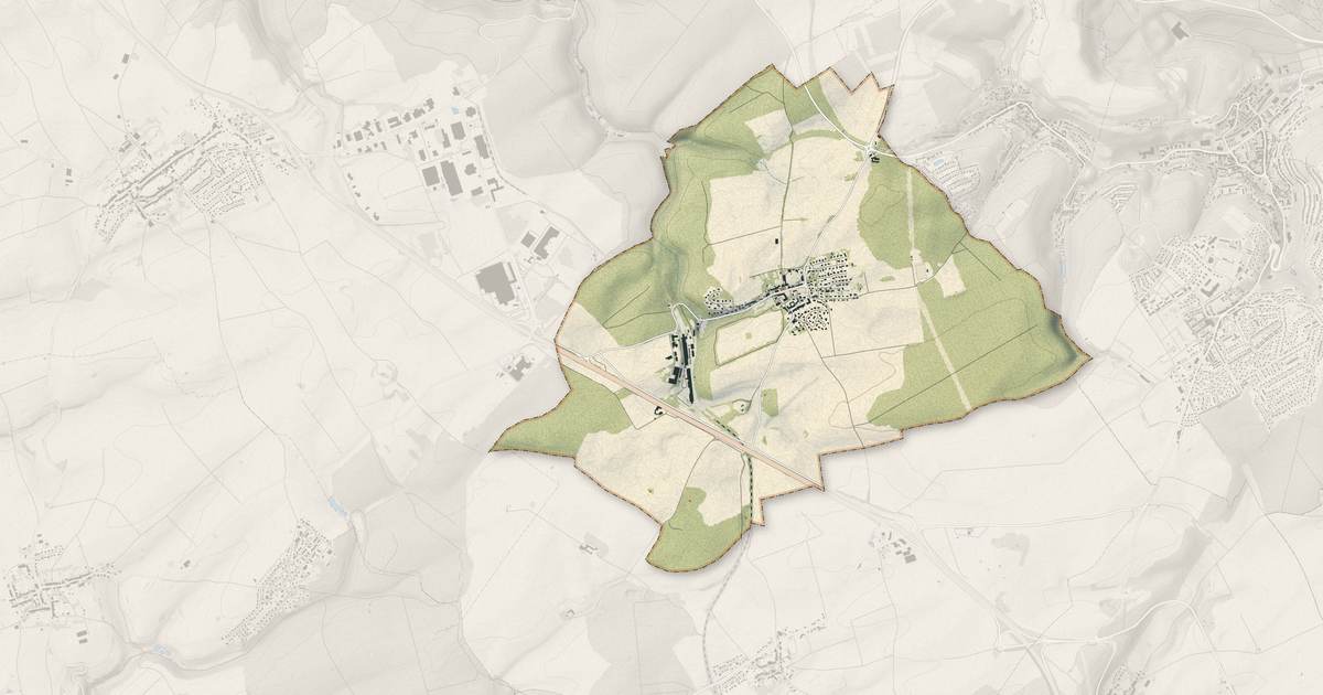 Portrait cartographique de Tiercelet : relief, eau, forêts, bâti et voies, calculés à partir des données de l'IGN