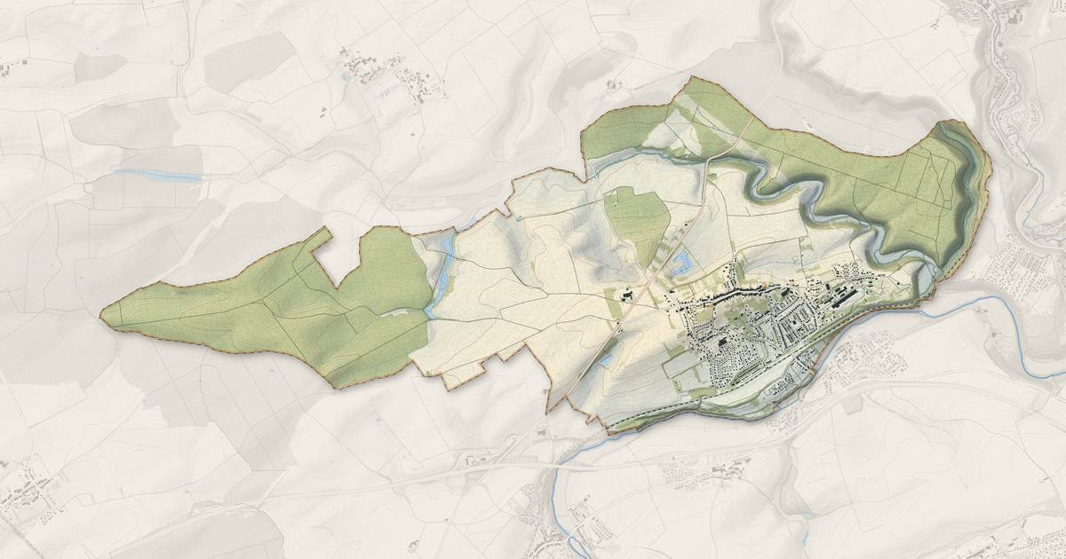 Portrait cartographique de Valleroy : relief, eau, forêts, bâti et voies, calculés à partir des données de l'IGN