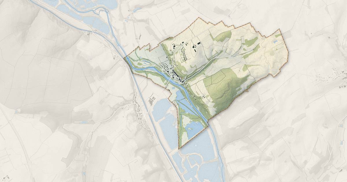 Portrait cartographique de Velle-sur-Moselle : relief, eau, forêts, bâti et voies, calculés à partir des données de l'IGN