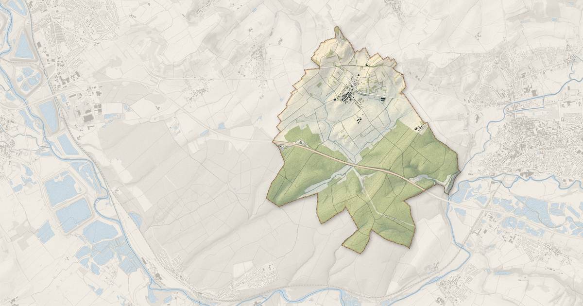Portrait cartographique de Vitrimont : relief, eau, forêts, bâti et voies, calculés à partir des données de l'IGN