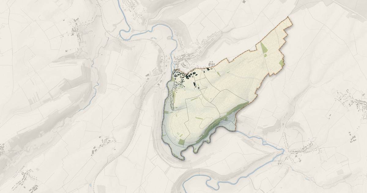 Portrait cartographique de Voinémont : relief, eau, forêts, bâti et voies, calculés à partir des données de l'IGN