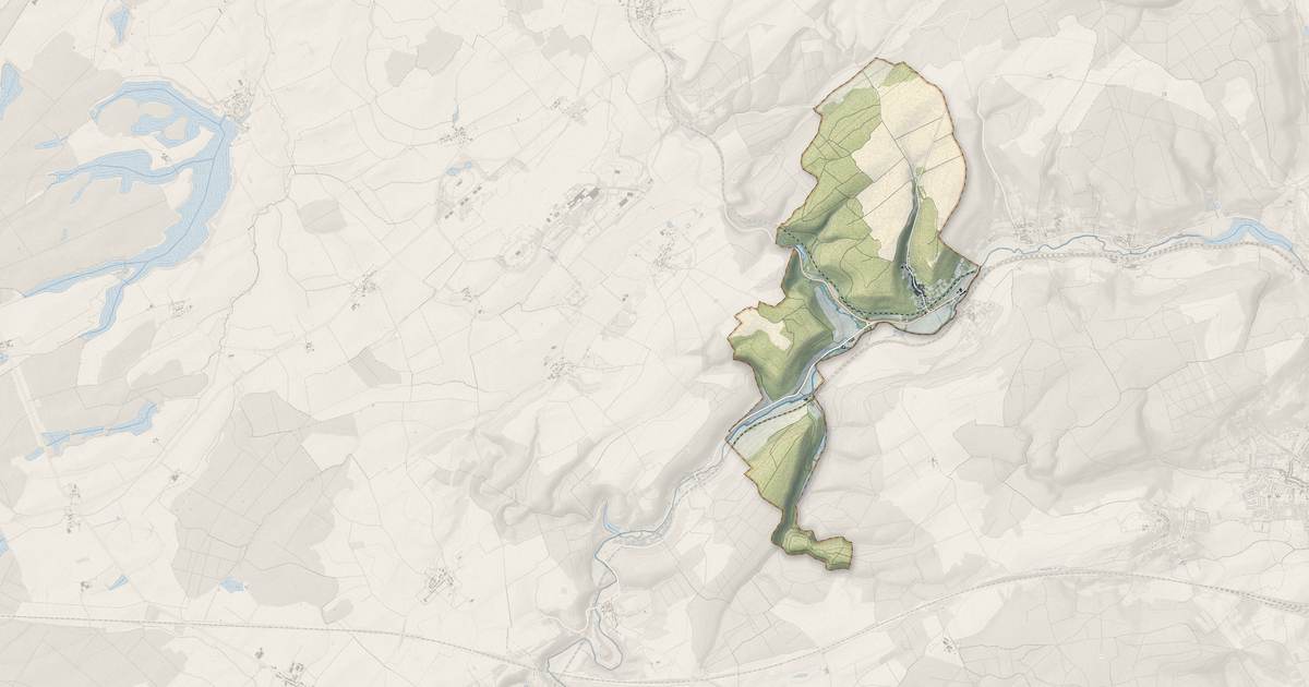 Portrait cartographique de Waville : relief, eau, forêts, bâti et voies, calculés à partir des données de l'IGN