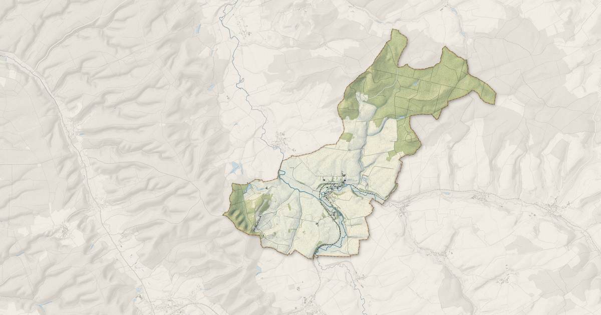 Portrait cartographique de Aubréville : relief, eau, forêts, bâti et voies, calculés à partir des données de l'IGN
