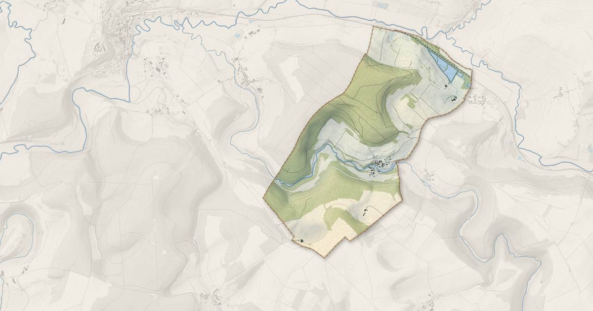 Portrait cartographique de Bazeilles-sur-Othain : relief, eau, forêts, bâti et voies, calculés à partir des données de l'IGN