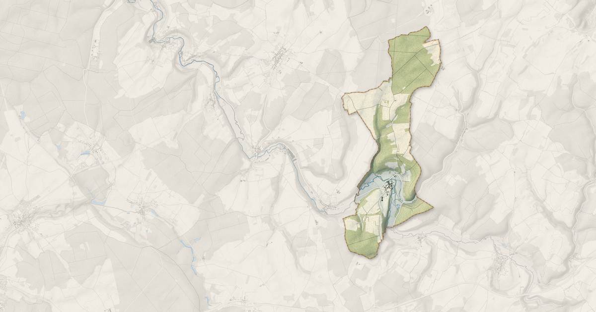 Portrait cartographique de Bazincourt-sur-Saulx : relief, eau, forêts, bâti et voies, calculés à partir des données de l'IGN