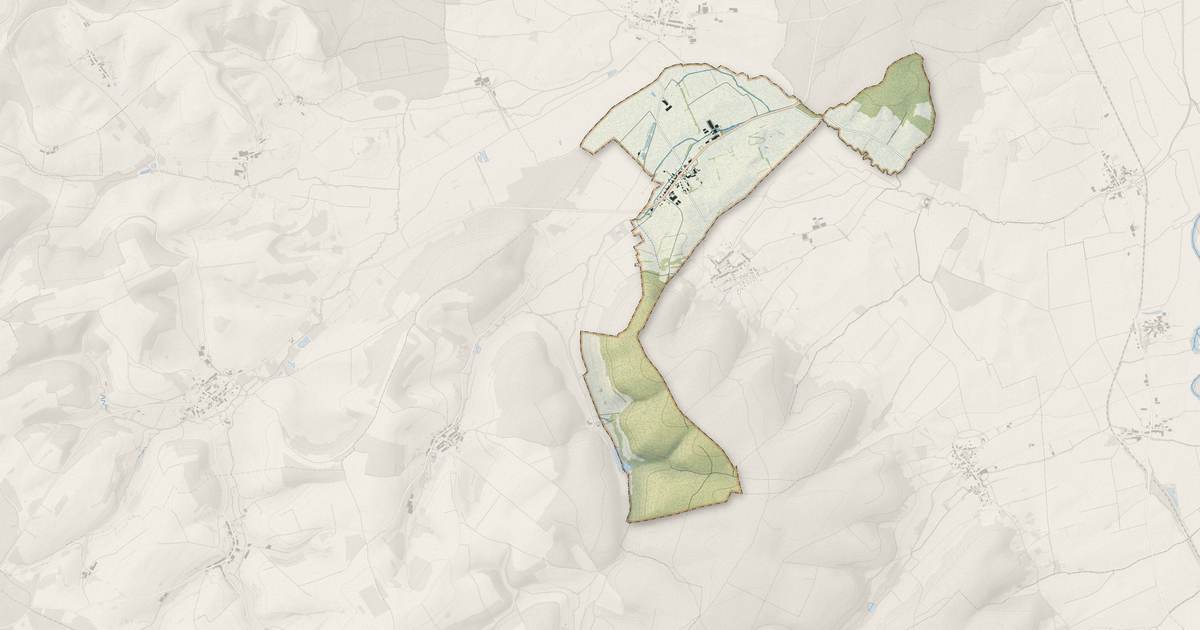 Portrait cartographique de Beauclair : relief, eau, forêts, bâti et voies, calculés à partir des données de l'IGN