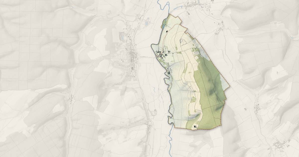 Portrait cartographique de Chalaines : relief, eau, forêts, bâti et voies, calculés à partir des données de l'IGN