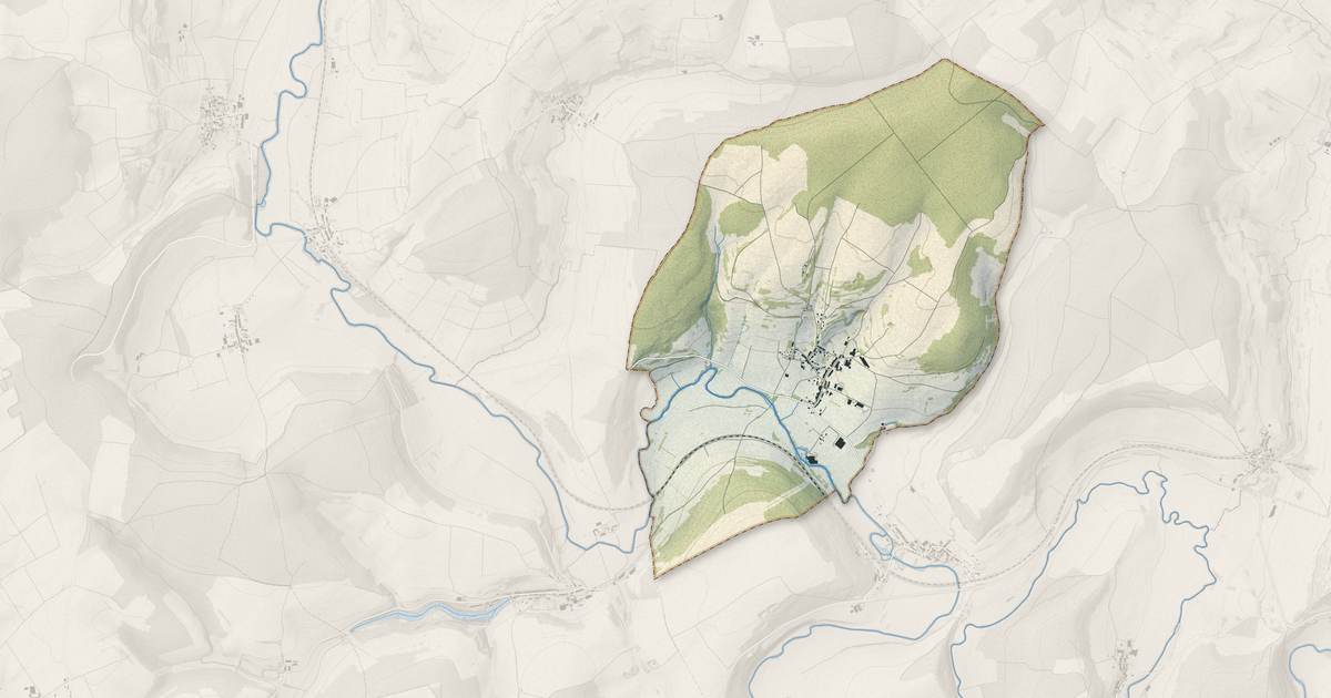 Portrait cartographique de Chauvency-Saint-Hubert : relief, eau, forêts, bâti et voies, calculés à partir des données de l'IGN