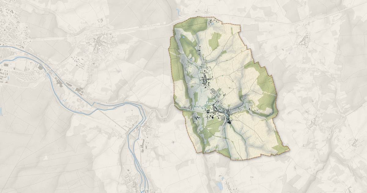 Portrait cartographique de Cousances-les-Forges : relief, eau, forêts, bâti et voies, calculés à partir des données de l'IGN