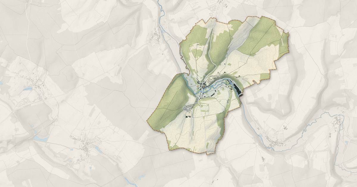 Portrait cartographique de Haironville : relief, eau, forêts, bâti et voies, calculés à partir des données de l'IGN