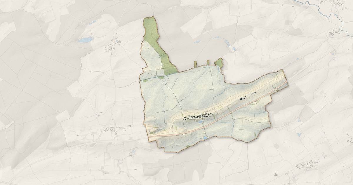 Portrait cartographique de Hennemont : relief, eau, forêts, bâti et voies, calculés à partir des données de l'IGN