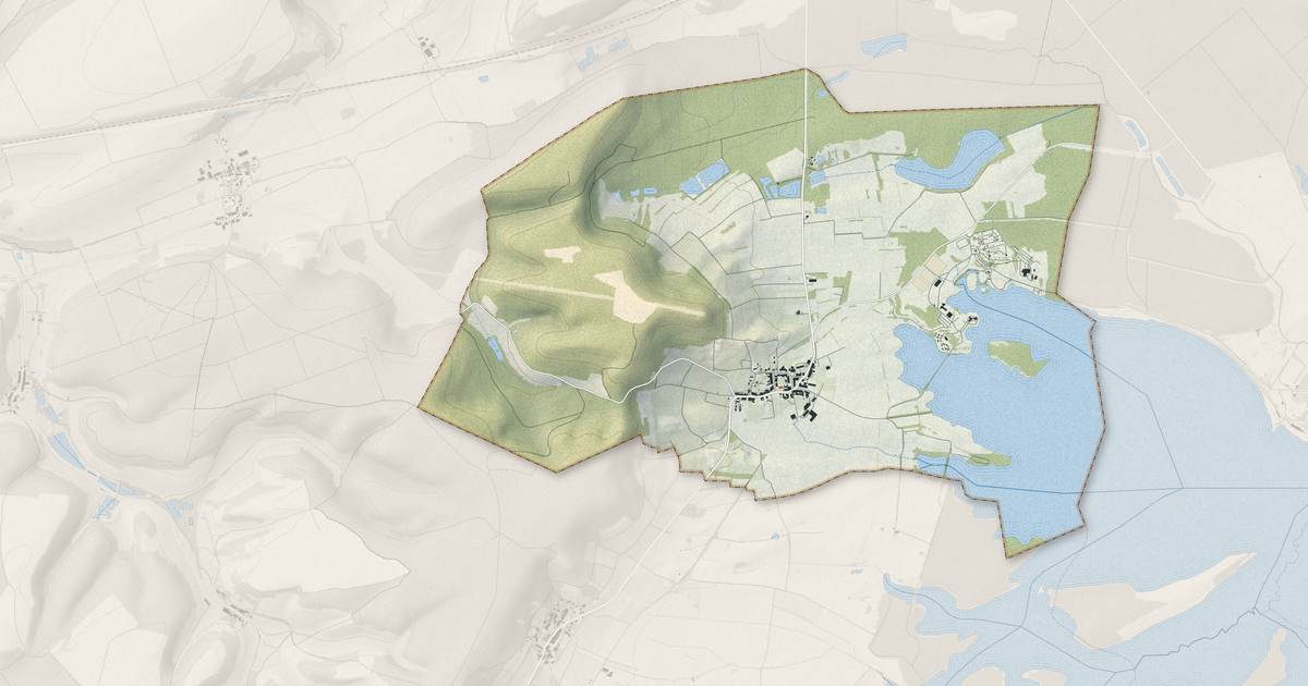 Portrait cartographique de Heudicourt-sous-les-Côtes : relief, eau, forêts, bâti et voies, calculés à partir des données de l'IGN