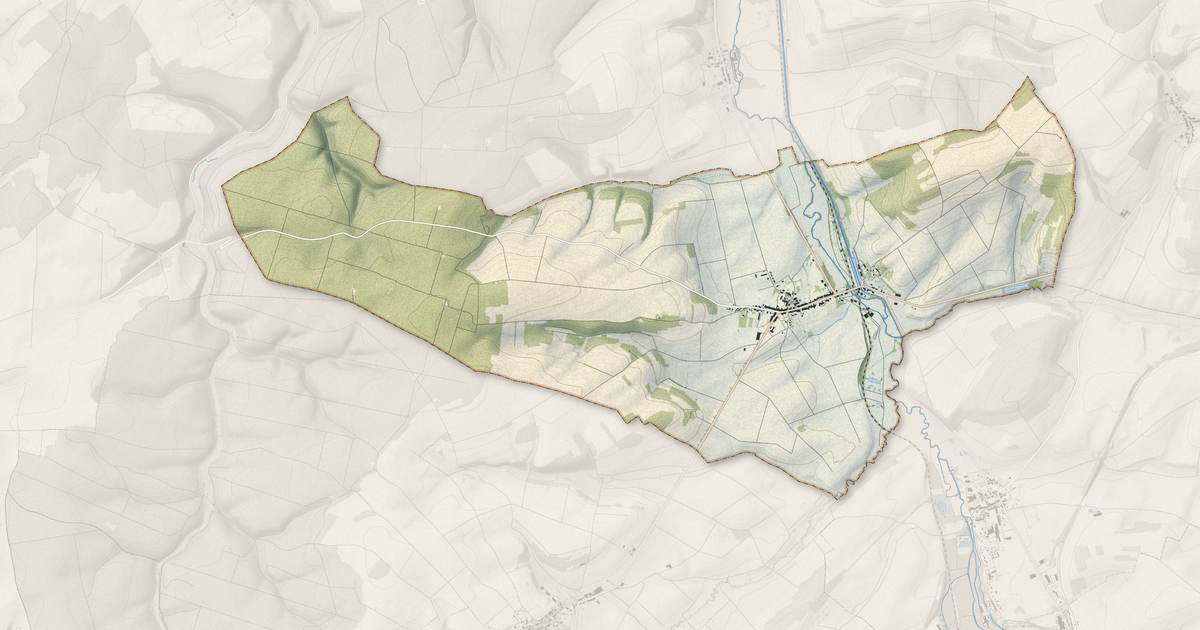 Portrait cartographique de Houdelaincourt : relief, eau, forêts, bâti et voies, calculés à partir des données de l'IGN
