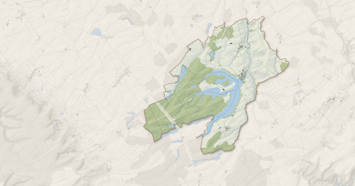 Portrait cartographique de Lachaussée : relief, eau, forêts, bâti et voies, calculés à partir des données de l'IGN