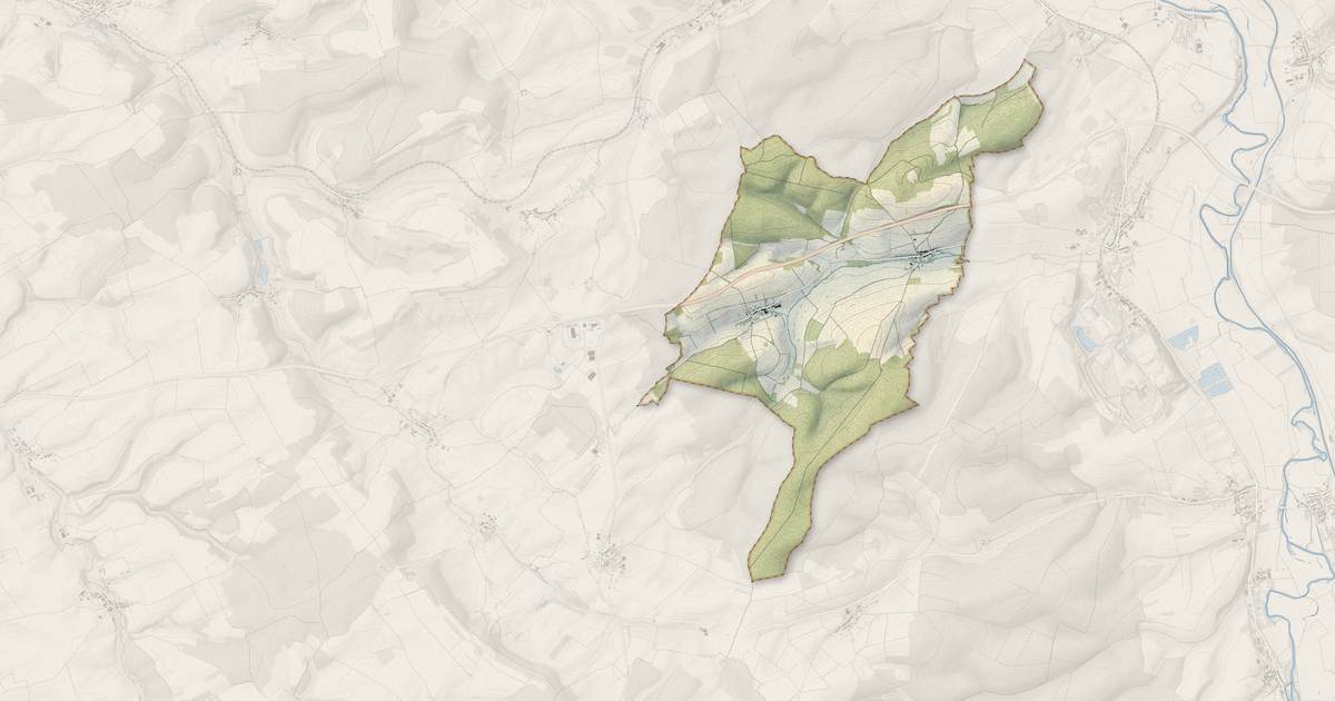 Portrait cartographique de Landrecourt-Lempire : relief, eau, forêts, bâti et voies, calculés à partir des données de l'IGN