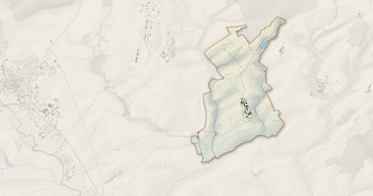Portrait cartographique de Lanhères : relief, eau, forêts, bâti et voies, calculés à partir des données de l'IGN