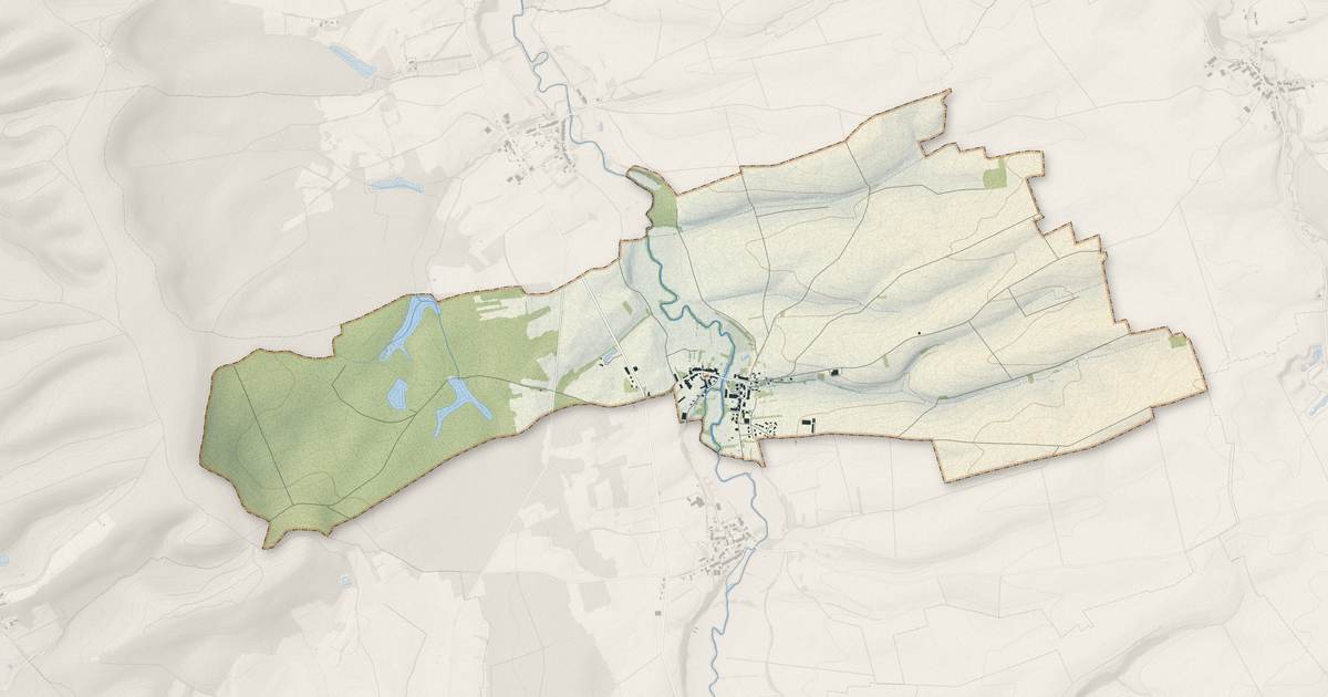 Portrait cartographique de Lavoye : relief, eau, forêts, bâti et voies, calculés à partir des données de l'IGN