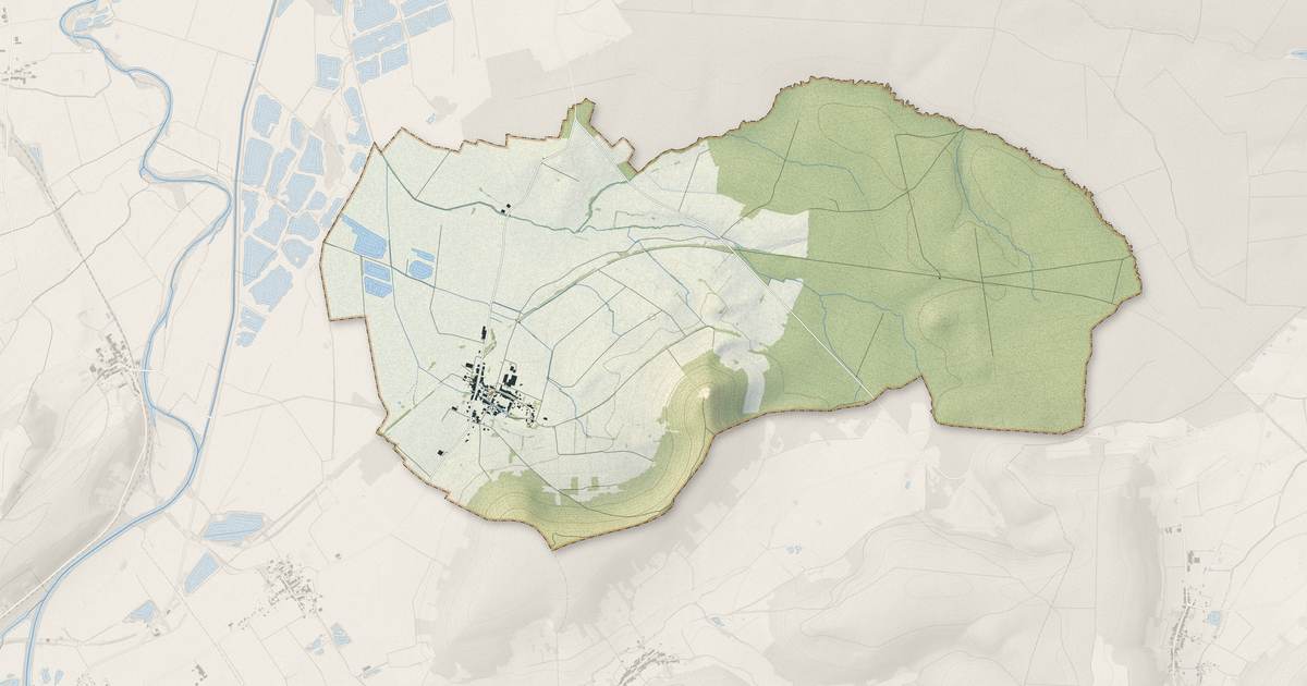 Portrait cartographique de Lion-devant-Dun : relief, eau, forêts, bâti et voies, calculés à partir des données de l'IGN