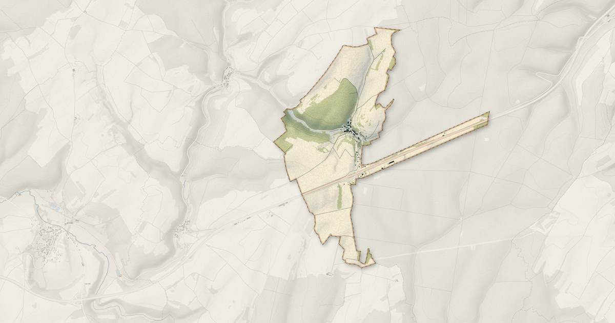 Portrait cartographique de Maulan : relief, eau, forêts, bâti et voies, calculés à partir des données de l'IGN