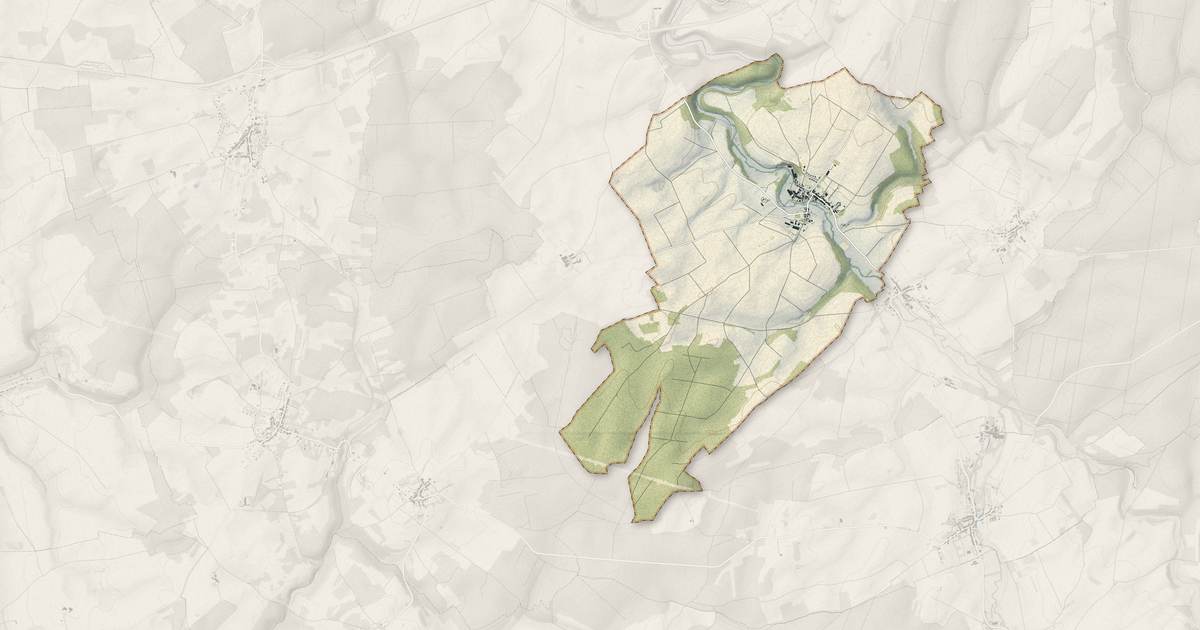 Portrait cartographique de Ménil-sur-Saulx : relief, eau, forêts, bâti et voies, calculés à partir des données de l'IGN