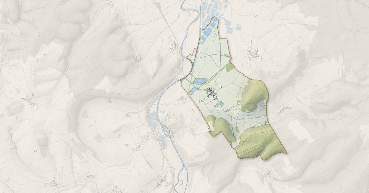 Portrait cartographique de Milly-sur-Bradon : relief, eau, forêts, bâti et voies, calculés à partir des données de l'IGN