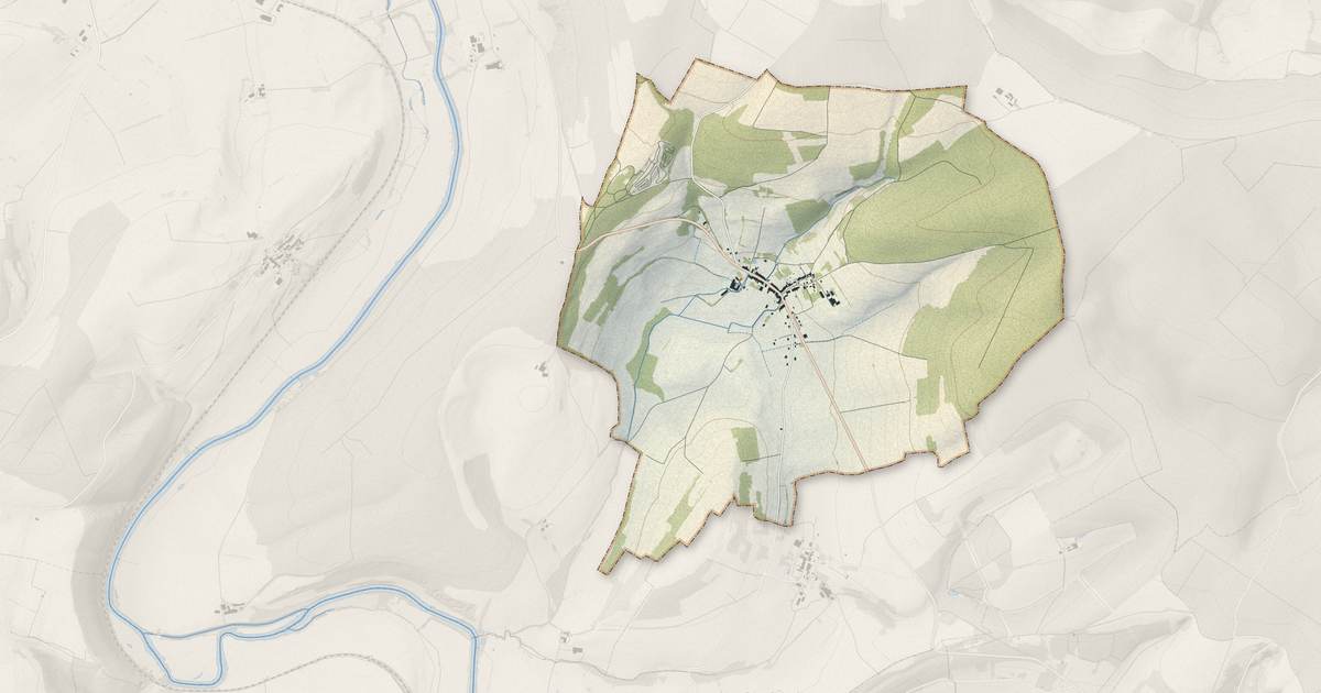 Portrait cartographique de Moulins-Saint-Hubert : relief, eau, forêts, bâti et voies, calculés à partir des données de l'IGN