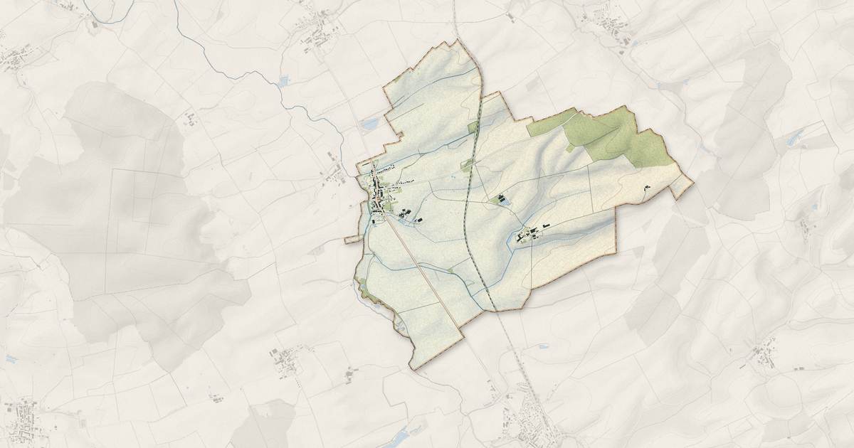 Portrait cartographique de Nouillonpont : relief, eau, forêts, bâti et voies, calculés à partir des données de l'IGN